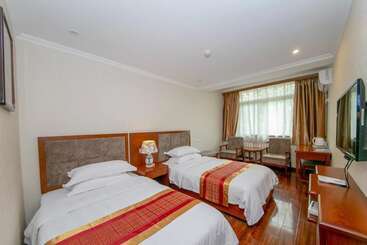 Xiangzimen Youth Hostel