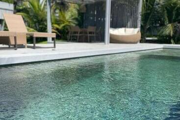 Aparthotel Club De Mar Condo