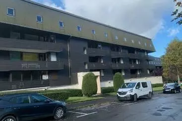 Pisos turísticos Charmant F2 Au 2ème étage Sans Ascenseur Avec Balcon   Mont Dore   Fr 1 415 137