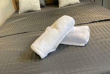 Apartamenty turystyczne Superbe Appartement Cozy Avec Jacuzzi ! #loveroom