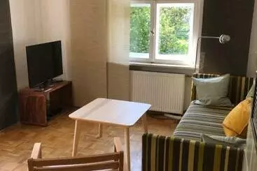 ツーリストアパートメント Wohnung Mit Charme