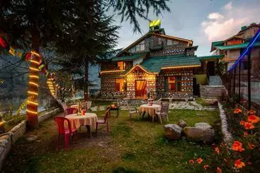 Pension  Tales N Trails