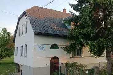 Turistihuoneistot Várkapitány Lak