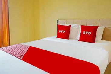 Hotel Oyo 91580 Kost Bougenville Syariah