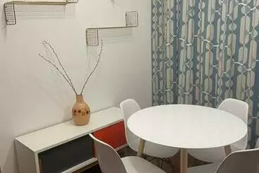 Turist apartmanları Poli House   City Center