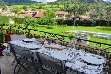 ツーリストアパートメント Les Plantades Aveyronnaises