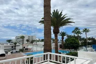 Apartamentos turísticos Apartamento En Edificio Villaflor San Eugenio Bajo Vistas Al Mar
