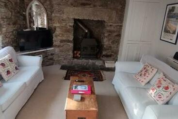 Apartamenty turystyczne Samphire Cottage