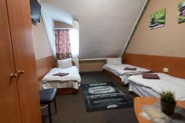 בית מלון כפרי Romantik étterem   Panzió