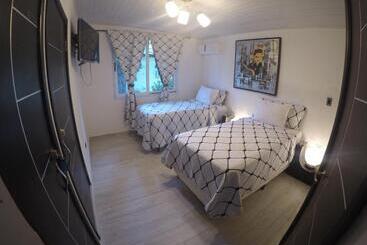 شاليه Mar Y Oro