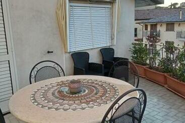 דירות לתיירים Il Mulino Appartamento Itri Centro 150 M2 Con Ampio Terrazzo Completo Di Tutti I Comfort
