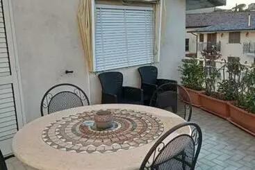 ツーリストアパートメント Il Mulino Appartamento Itri Centro 150 M2 Con Ampio Terrazzo Completo Di Tutti I Comfort
