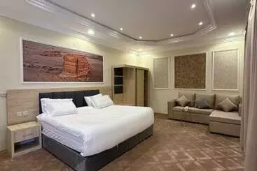 آپارتمان‌های توریست‌ها Ikma Villa