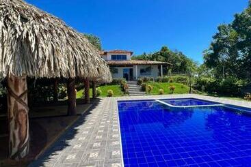 Turista apartmanok Villa Celeste