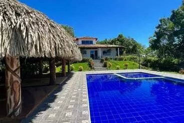 Appartements touristiques Villa Celeste