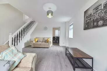 Turistlejligheder Gatacre House Stylish 3 Bed House, Sleeps 7
