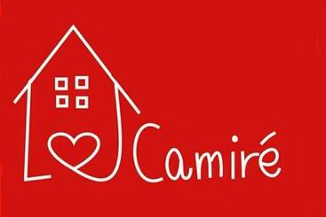 ツーリストアパートメント Camire