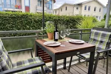 ツーリストアパートメント Fewo Strandkörbchen