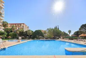 Turistihuoneistot Iris Loft Studio   Benalmádena