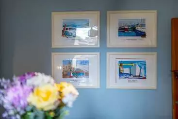 Pisos turísticos Remarkable Luxurious Home At The Edge Of City