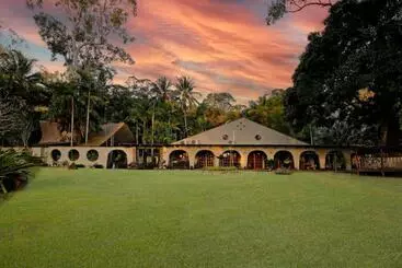 Ferienwohnungen Beachfront Paradise Araluen Resort Close To Cairns