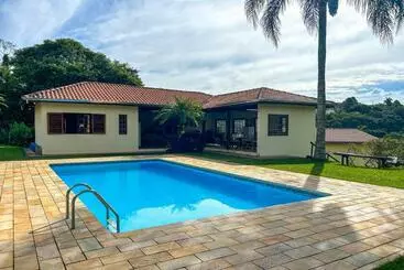 ツーリストアパートメント Casa De Campo C Piscina E Natureza Em Mairinque Sp