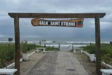 Turistihuoneistot Matinhos 150 Metros Da Praia