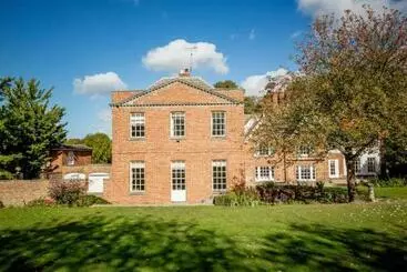 Turistihuoneistot Abbey House By Group Retreats