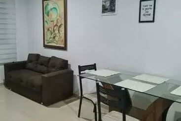 آپارتمان‌های توریست‌ها Apartamento Inteiro De 3 Quartos Estacionamento Grátis