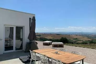 ツーリストアパートメント Casa Al Fianco   Brand New House With A Breathtaking View
