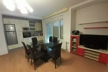 Turistihuoneistot Apartman Nole 1