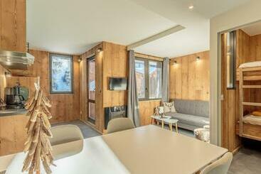 Apartaments turístics Charmant 2p Rénové, 6 Couchages, Balcon Sud Avec Vue Montagne, Plagne 1800   Fr 1 351 166