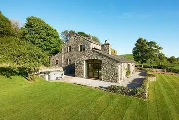 Appartements touristiques Canny Brow Barn Garden Rooms
