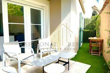 Turist apartmanları Studio Neuf, Clim, Calme, Centre Ville