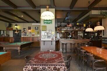 בית מלון כפרי Eetcafé D Olde Heerd