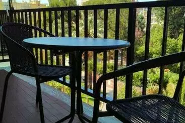 ツーリストアパートメント La Vela Di Franco