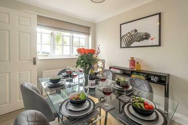 דירות לתיירים Stripe Cottage   Aldeburgh Coastal Cottages