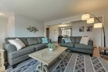 آپارتمان‌های توریست‌ها 3 Br Private Pondside View New Reno [moose Lodge]