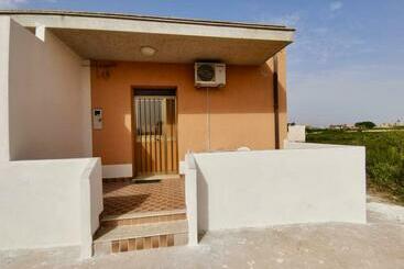 شقق خاصة سياحية Casa Vacanze Da Peppina