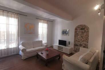 Turist apartmanları Studio Toulon 2nd Floor