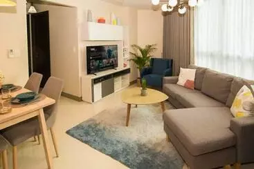 ツーリストアパートメント Holiday Suite At Uptown Parksuites Ii Uptown Bgc