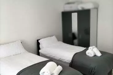 Turistihuoneistot Remaj Service Accommodation, Sleep 7