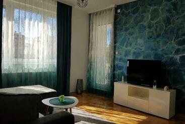 דירות לתיירים Apartman Teodora