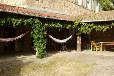 Apartamentos turísticos Charmant Gîte Avec Parking Gratuit Sur Place