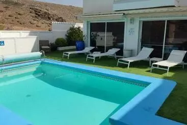 Turistihuoneistot El Quijote With Private Heated Pool