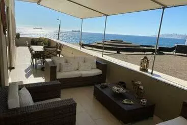 آپارتمان‌های توریست‌ها Hermoso Departamento Frente Al Mar, Viña Del Mar Reservar Con Más De Un Día De Anticipación
