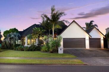 游客公寓 Palm Paradise With Spa