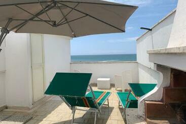 游客公寓 Sunset Apartment