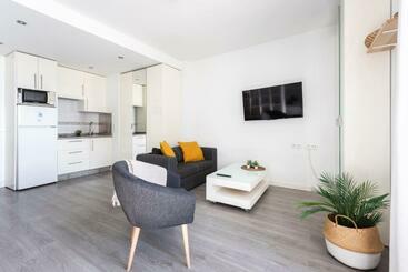 ツーリストアパートメント Estudio Marbelsun Lll