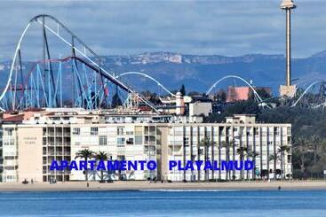 Appartamenti turistici Vistas Al Mar, Acceso Directo A La Playa